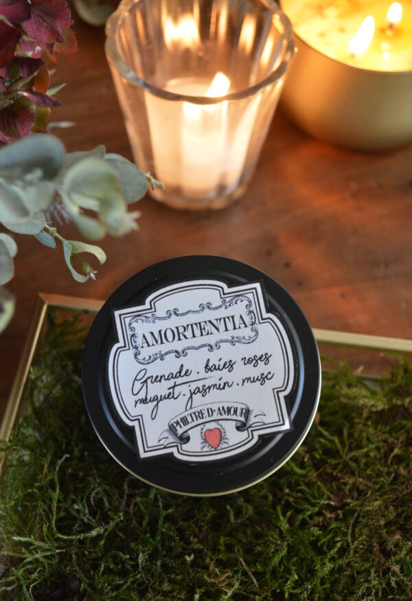 Bougie parfumée Amortentia, senteurs fleuries – Image 2