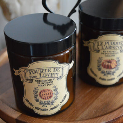 Bougie parfumée dans un pot apothicaire ambré, Tourte de Mrs Lovett