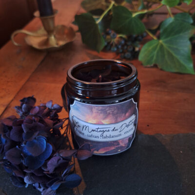 Bougie parfumée En Terre du Milieu, La Montagne du Destin