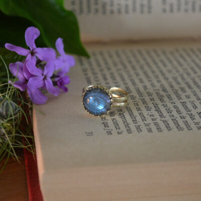 Bague Troisième œil, labradorite gravée