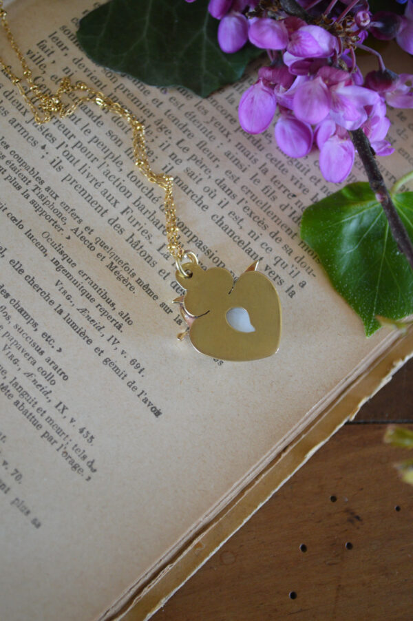 Pendentif façon ex voto et pierre de lune – Image 4