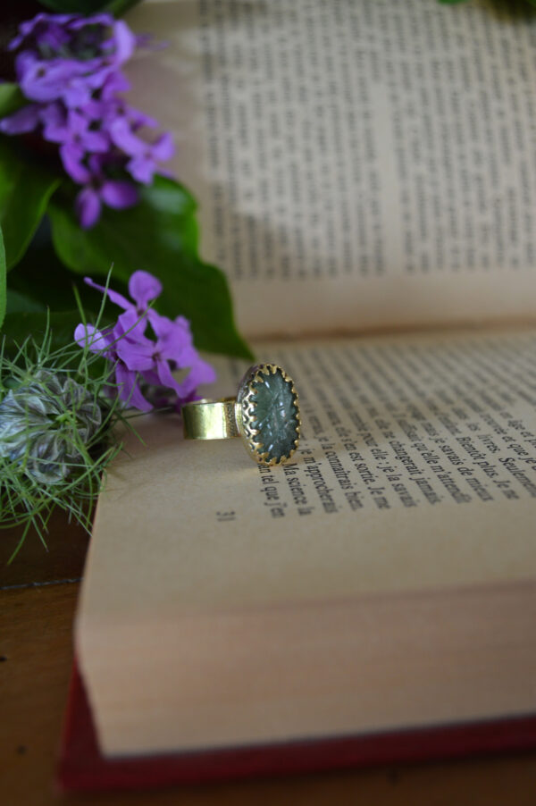 Bague Fragment Sylvestre, cyanite verte – Image 4