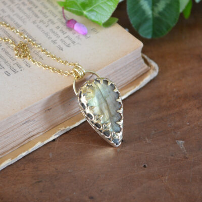 Pendentif goutte et labradorite jaune