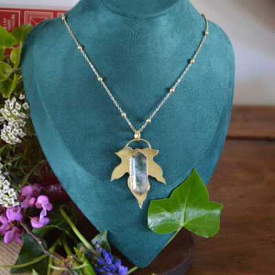 Pendentif grande feuille et agate mousse
