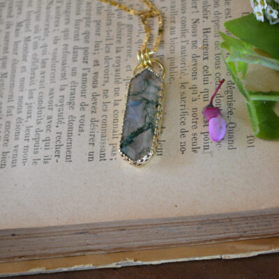 Pendentif simple, agate mousse hexagonale