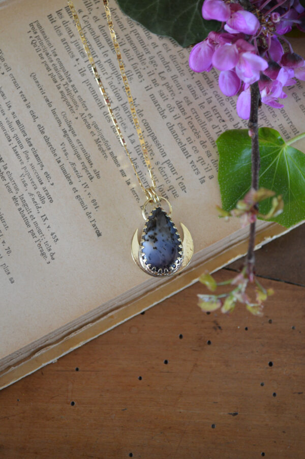 Pendentif lunaire et agate dendritique