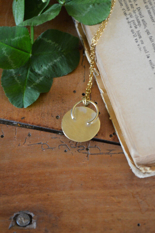 Pendentif rond, labradorite gravée en forme d'œil – Image 5