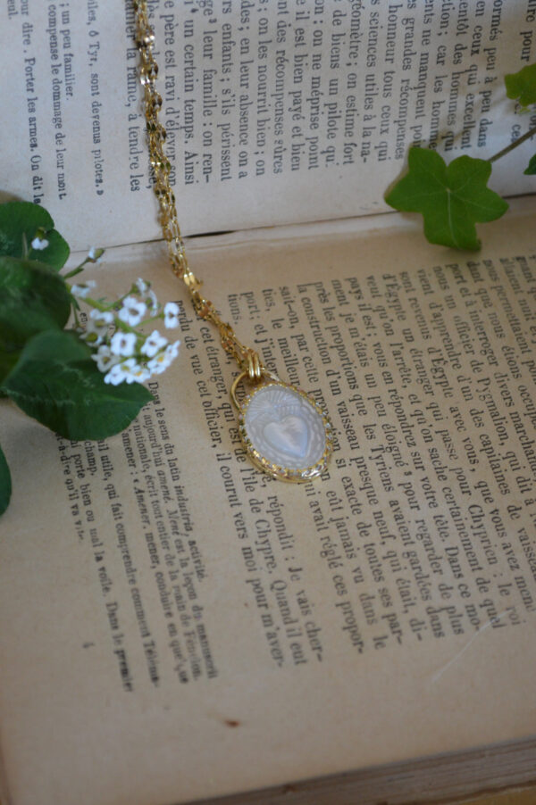 Pendentif Ex Voto en nacre – Image 3