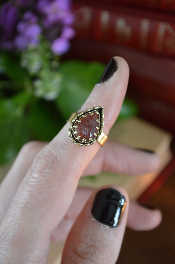 Bague Larme de nymphe, quartz fraise (petite taille)