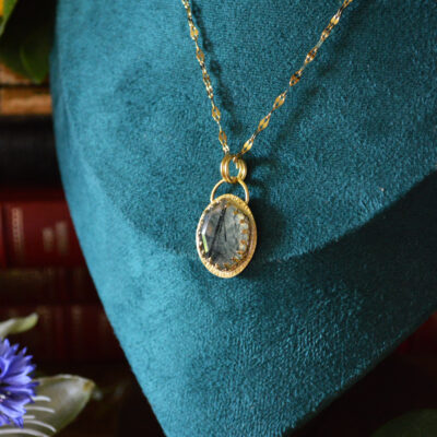 Pendentif La Voie des Méliades, préhnite