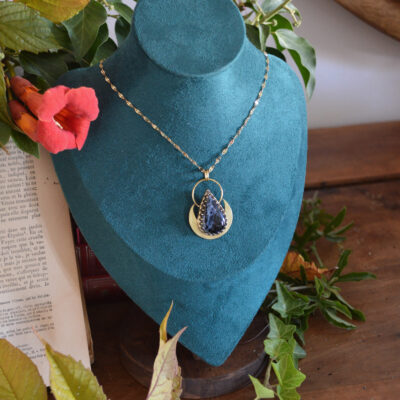Pendentif L'Apogée de Séléné, piétersite
