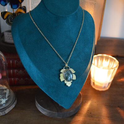 Pendentif Sylvanus, jaspe océan ovale