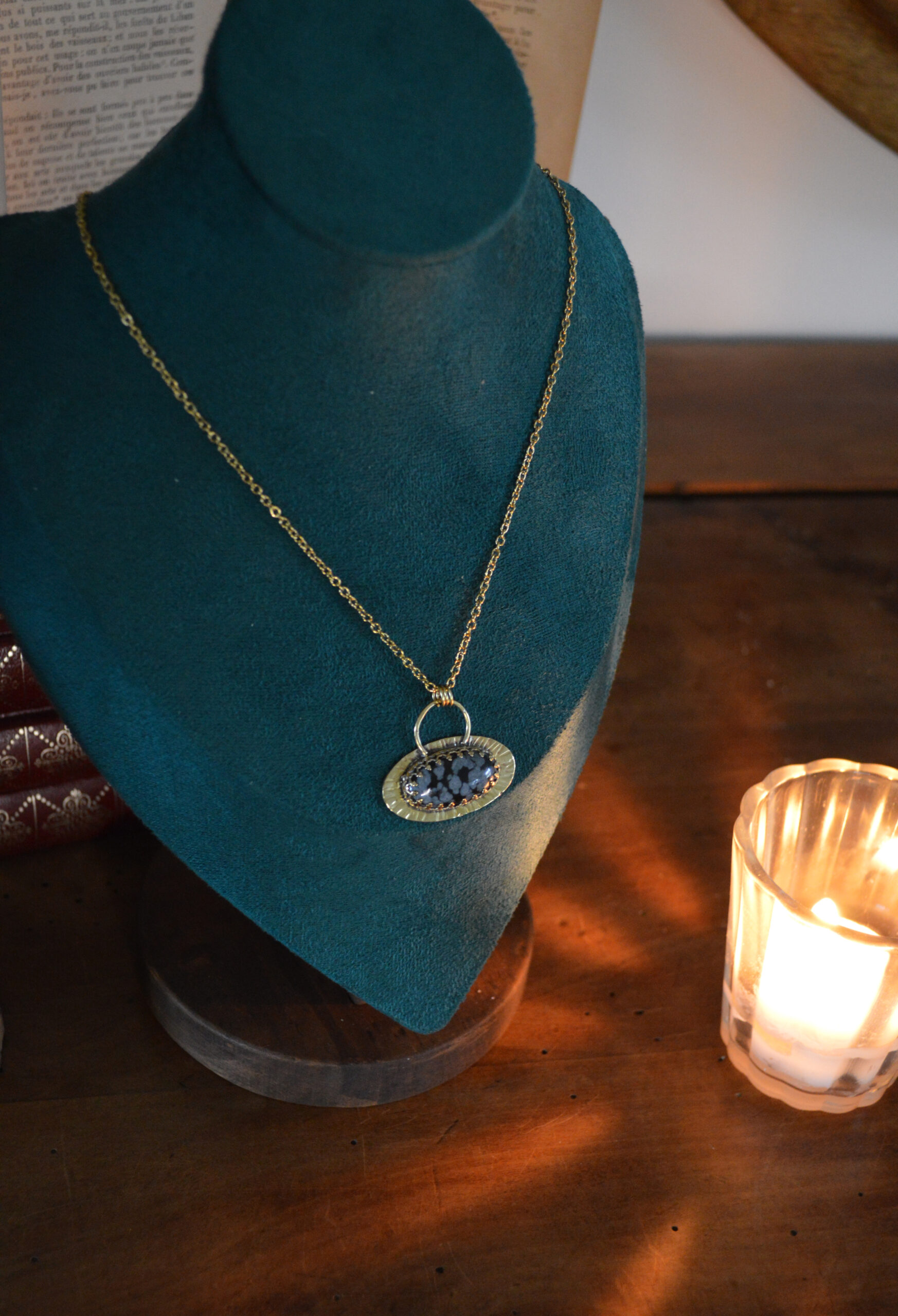 Pendentif Skadi, obsidienne flocon de neige – Image 2