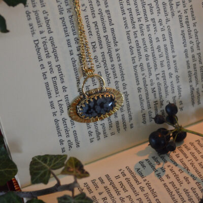 Pendentif Skadi, obsidienne flocon de neige