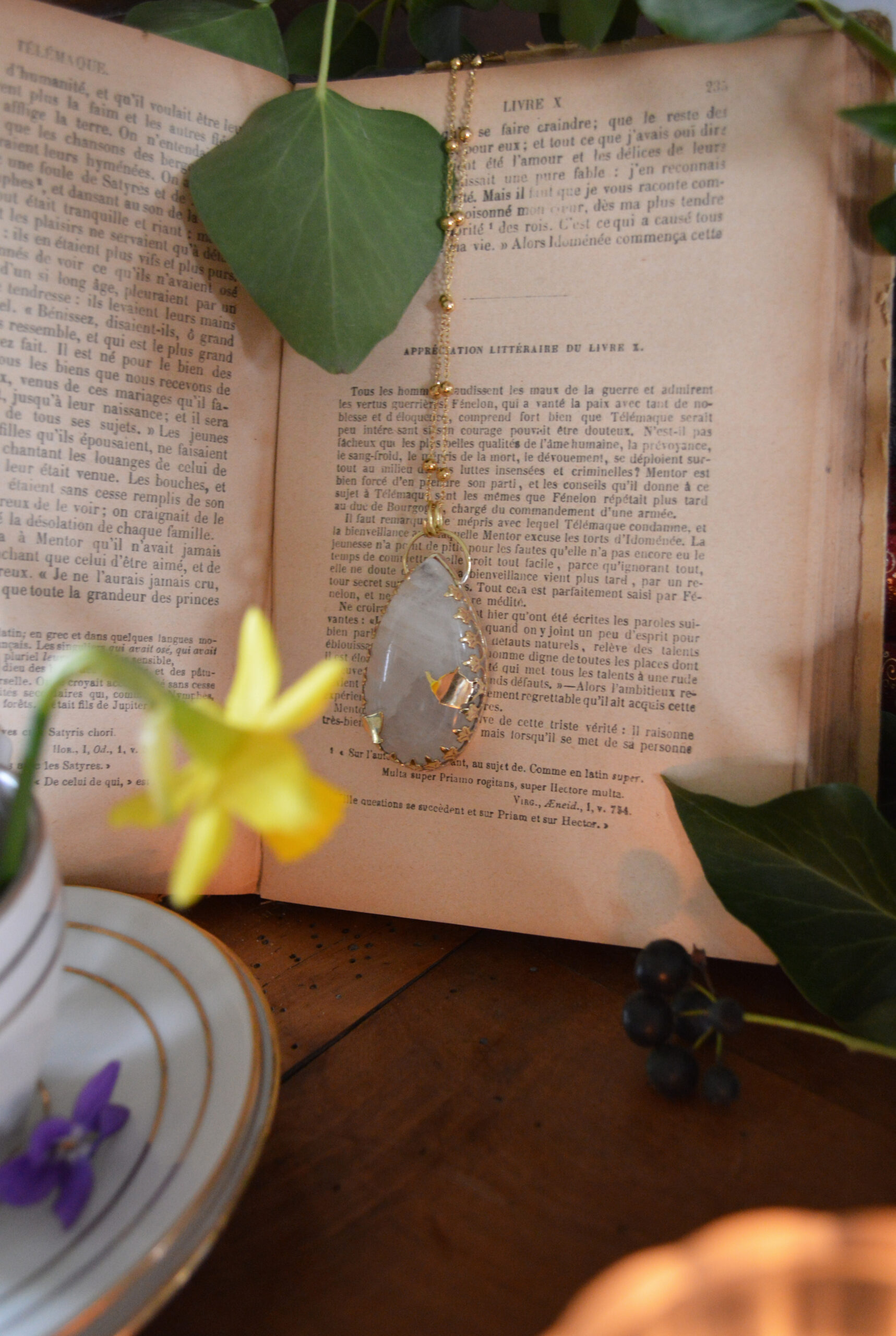 Pendentif A l'Heure du Thé, pierre de lune – Image 2