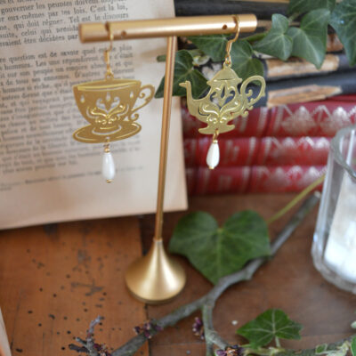 Boucles d'oreille Tea Party, nacre
