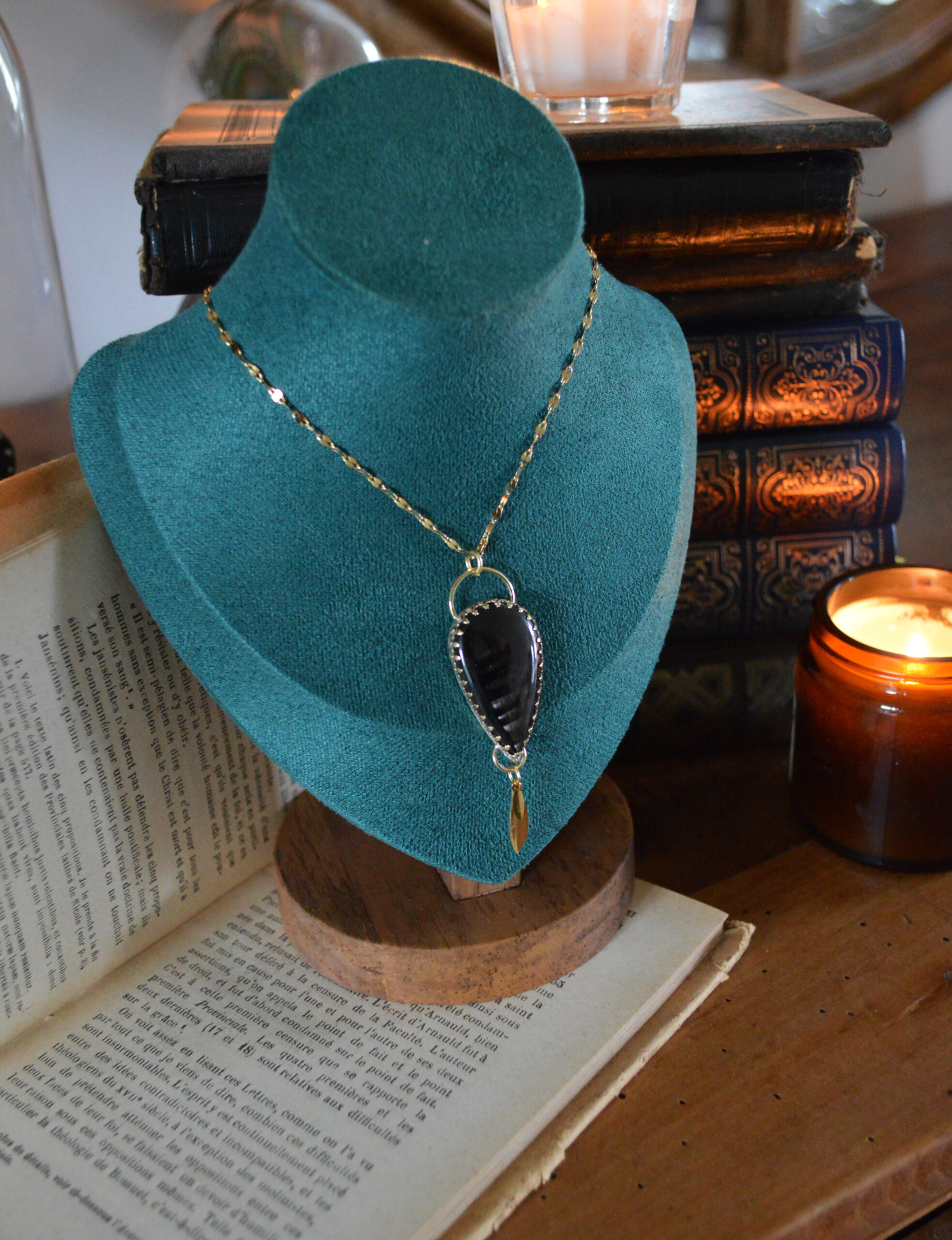 Pendentif Ecaille de Tiamat, hypersthène – Image 2