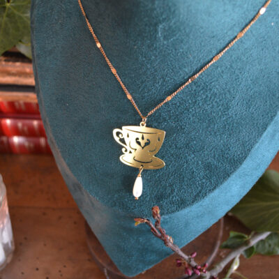 Pendentif Tea Party, nacre (tasse)