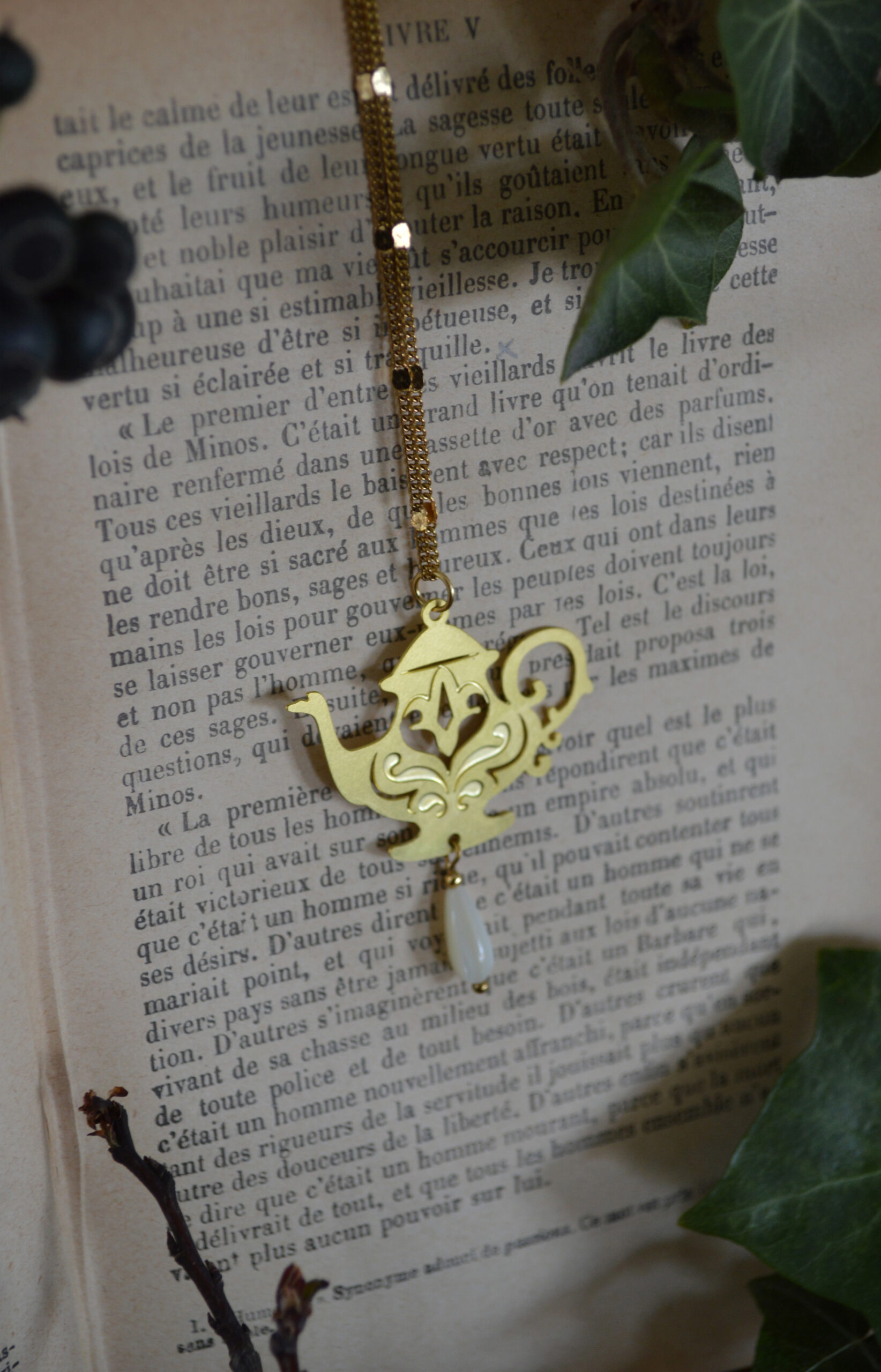 Pendentif Tea Party, nacre (théière) – Image 4