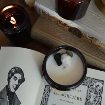 Bougie parfumée dans un pot apothicaire ambré, Pandémonium